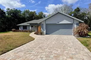 908 Cabbage Ct, Deland, FL 32720 - Photo 2