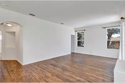 5054 Portsmouth Street, Tavares, FL 32778 - Photo 6