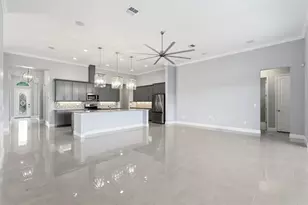 6289 W Fallsgrove Ln, Port Orange, FL 32128 - Photo 4