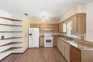 525 Sandy Pines Dr, Orange City, FL 32763 - Photo 14