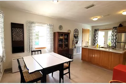 306 S Kingsbury Boulevard, Deland, FL 32720 - Photo 8