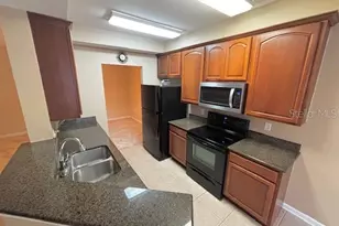 520 Hockendale Cove, Sanford, FL 32771 - Photo 4