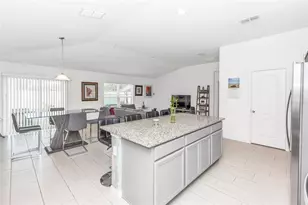 1670 Scarbrough Abby Pl, Saint Cloud, FL 34771 - Photo 4