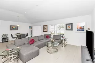 1670 Scarbrough Abby Pl, Saint Cloud, FL 34771 - Photo 6