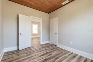 708 Davis St, Daytona Beach, FL 32118 - Photo 16