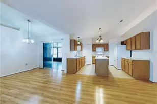 2695 N Juliet Dr, Deltona, FL 32738 - Photo 14