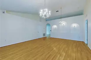 2695 N Juliet Dr, Deltona, FL 32738 - Photo 4