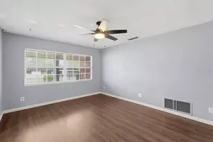 1317 N Shangri-La Dr, Daytona Beach, FL 32119 - Photo 6