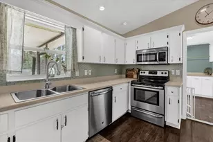 980 Glenview Cir, Winter Garden, FL 34787 - Photo 10