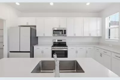 694 Peroni Avenue, Debary, FL 32713 - Photo 10