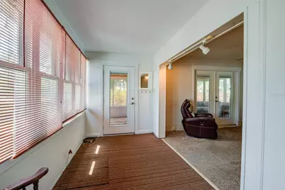 715 Neal Street, New Smyrna Beach, FL 32168 - Photo 4