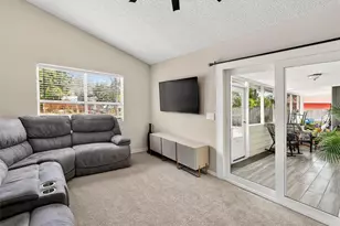 3010 Hallow Dr, Deltona, FL 32738 - Photo 22