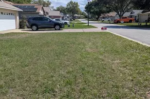 108 Twin Lake Cir, Umatilla, FL 32784 - Photo 44