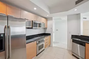 231 Riverside Dr, Daytona Beach, FL 32117 - Photo 14