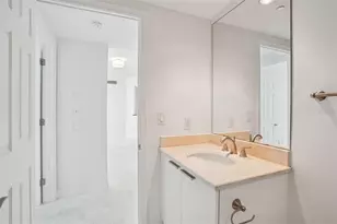 231 Riverside Dr, Daytona Beach, FL 32117 - Photo 28