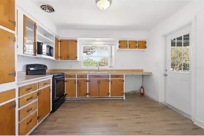 1530 E Minnesota Avenue, Deland, FL 32724 - Photo 12