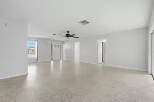 2871 Duncan St, Deltona, FL 32738 - Photo 6