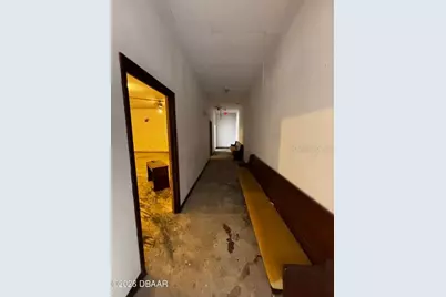 227 W Voorhis Avenue, Deland, FL 32720 - Photo 10