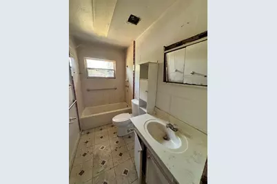 38611 Marshall Street, Umatilla, FL 32784 - Photo 12