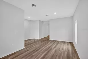 2921 Garret St, Deltona, FL 32738 - Photo 10