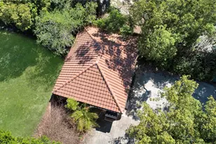 347 E 3rd Ave, Mount Dora, FL 32757 - Photo 70