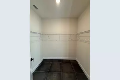 2092 East Parkway, Deland, FL 32724 - Photo 10