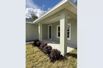 2092 East Parkway, Deland, FL 32724 - Photo 2