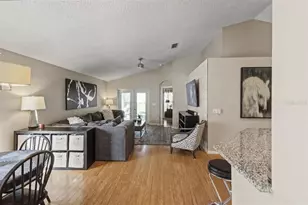 2070 Carpathian Dr, Apopka, FL 32712 - Photo 10