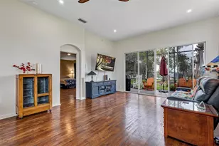 5481 Bounty Cir, Tavares, FL 32778 - Photo 16