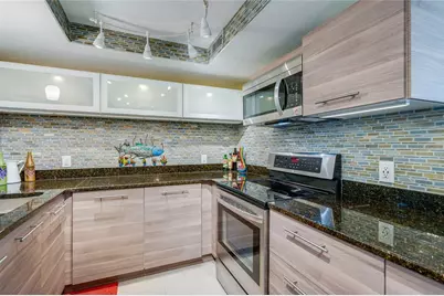 404 S Beach Street #1002 (370), Daytona Beach, FL 32114 - Photo 16