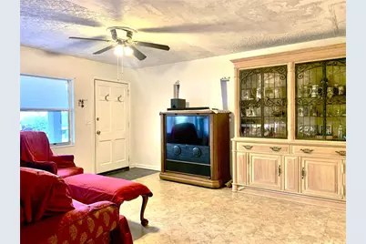 701 S Delaware Avenue, Deland, FL 32720 - Photo 8