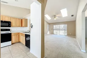 5065 Foxcroft Ct, Orlando, FL 32808 - Photo 28