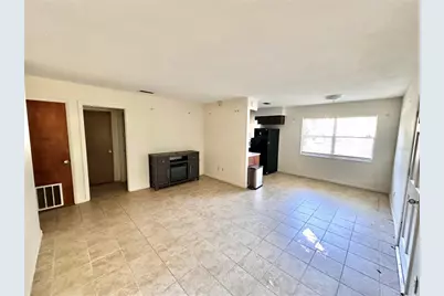 838 E Indiana Avenue, Deland, FL 32724 - Photo 4