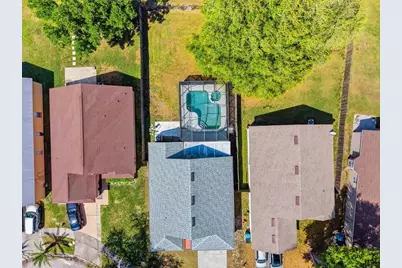 5057 Mallard Pond Court, Orlando, FL 32808 - Photo 10