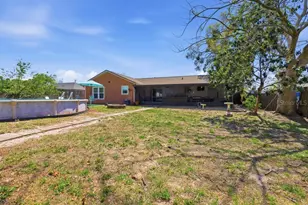 2800 Foxdale Dr, Deltona, FL 32738 - Photo 26