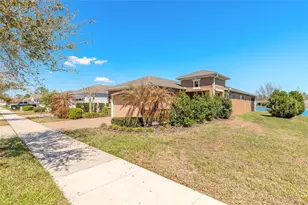 1099 Lincolnshire Dr, Deland, FL 32724 - Photo 2