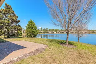 1099 Lincolnshire Dr, Deland, FL 32724 - Photo 8