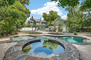 346 E Kaley St, Orlando, FL 32806 - Photo 2