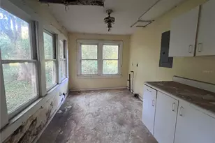 177 E 3rd Ave, Pierson, FL 32180 - Photo 16