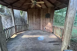 177 E 3rd Ave, Pierson, FL 32180 - Photo 8