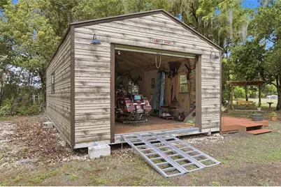 2200 N Clara Avenue, Deland, FL 32720 - Photo 4