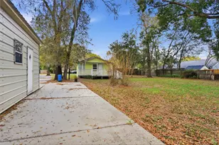 1120 E Minnesota Ave, Deland, FL 32724 - Photo 26