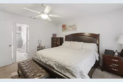 399 Cloverleaf Boulevard, Deltona, FL 32725 - Photo 18