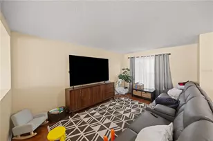 32200 Brookstone Dr, Wesley Chapel, FL 33545 - Photo 6