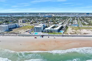 935 S Atlantic Ave, Daytona Beach, FL 32118 - Photo 2