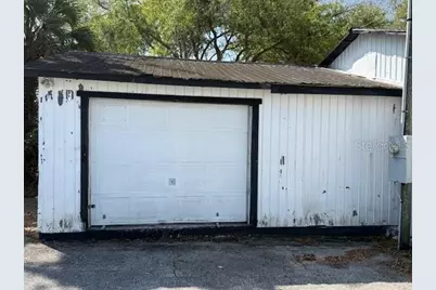 323 N Delaware Avenue #9, Deland, FL 32720 - Photo 2