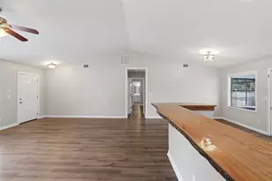 2009 Umbrella Tree Dr, Edgewater, FL 32141 - Photo 24