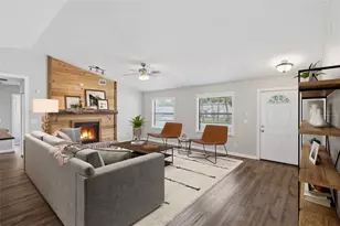 2009 Umbrella Tree Dr, Edgewater, FL 32141 - Photo 8