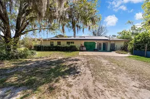 475 E New York Ave, Orange City, FL 32763 - Photo 8