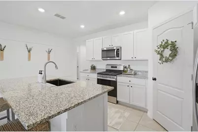 599 Lazio Circle, Debary, FL 32713 - Photo 4